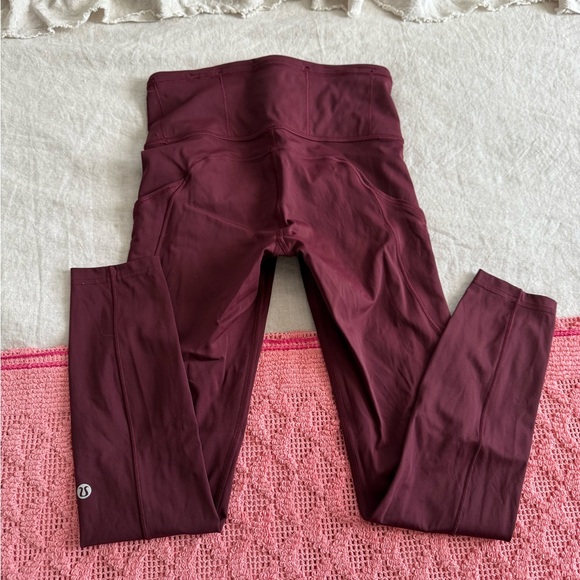 Lululemon Fast & Free Leggings - Maroon 25" - Picture 6 of 8